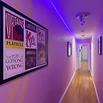Lavender Queen Room Bright & Peaceful Stay In Central Harlem